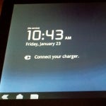 Motorola tablet wears Verizon brand in picture