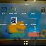 MeeGo demoed on a tablet