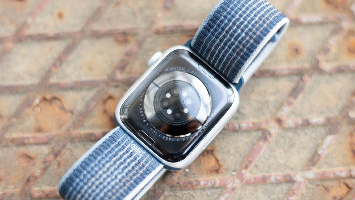 Apple to stop selling flagship watch models to comply with impending ban