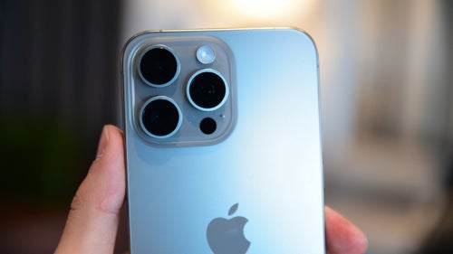 Apple to bring tetraprism telephoto lens to iPhone 16 Pro and Pro Max ...