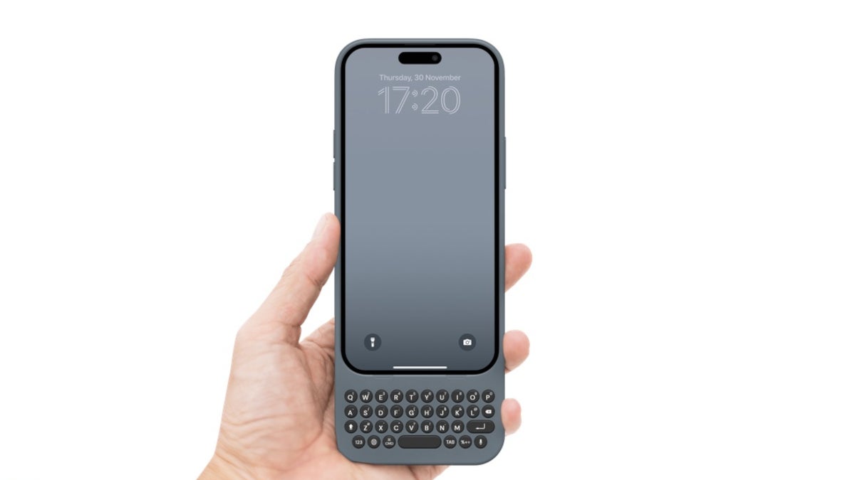 New accessory adds a physical QWERTY keyboard to your iPhone