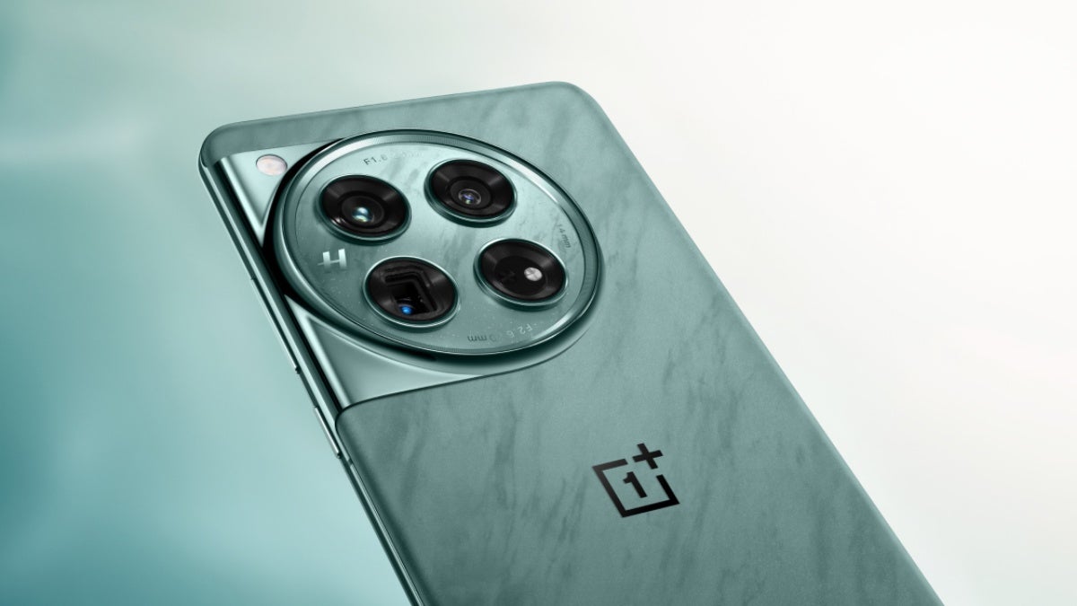 Amazon may have just confirmed the OnePlus 12's big price hike over the OnePlus 11
