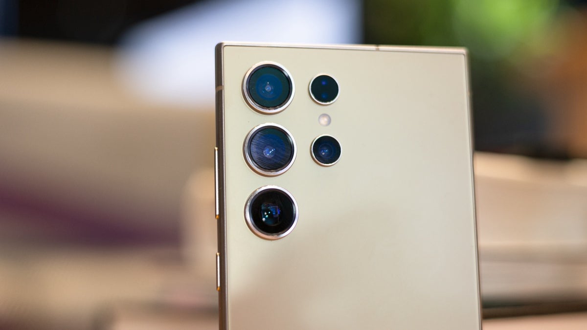 We need to talk about the Samsung Galaxy S22 Ultra's zoom photography