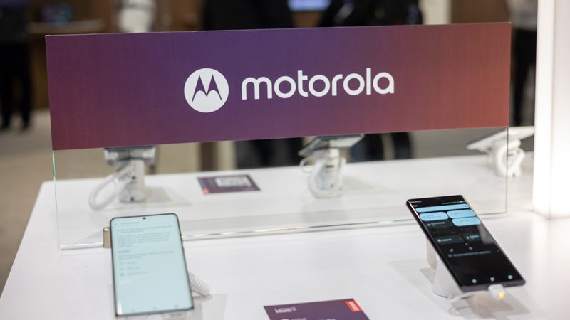 Lenovo executive sees Motorola making a big jump in the global smartphone market