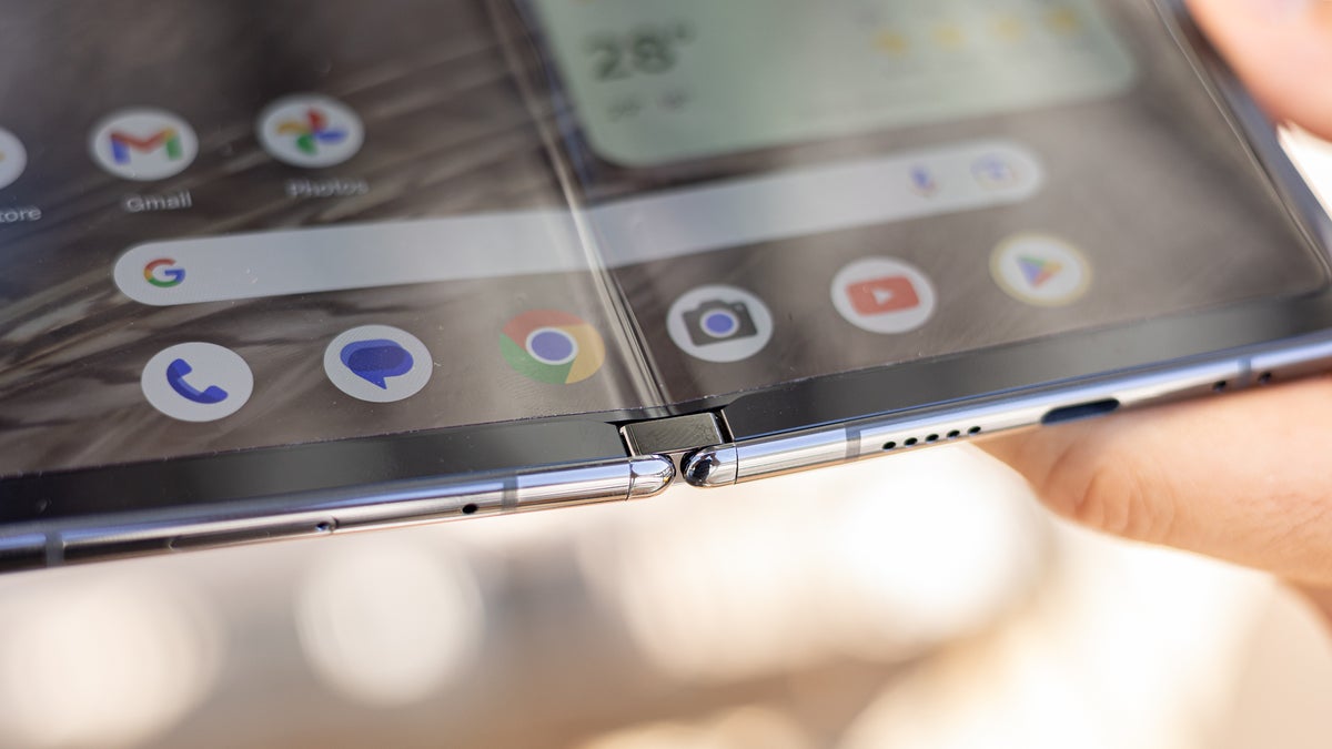 Google Pixel Fold screen continuity feature may see a comeback
