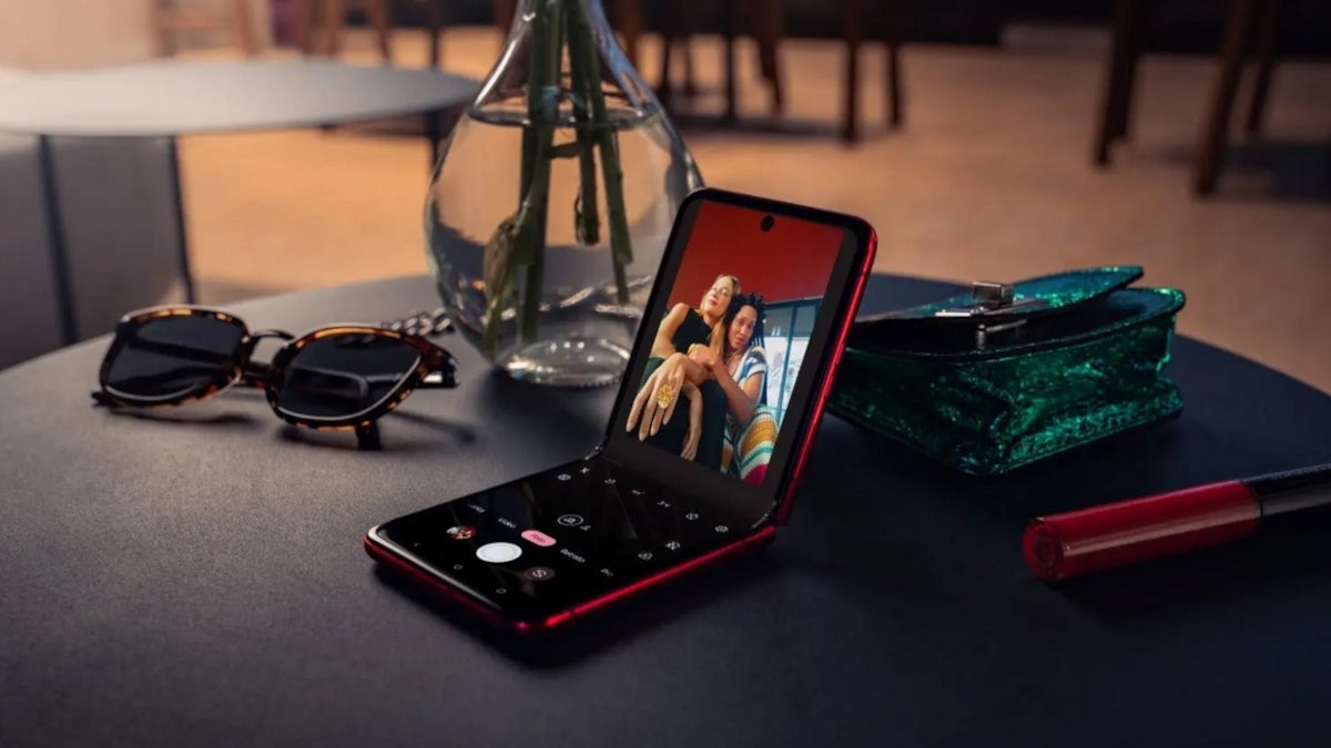 Motorola shows surprising strengh in Europe during 2023