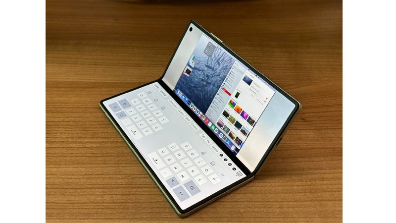 Vivo may exit the foldable market, but first, here’s the Vivo X Fold 3 Pro (and why does it have macOS on it?!)