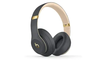 At 52% off the Beats Studio3 are the headphones you would want to wear this weekend
