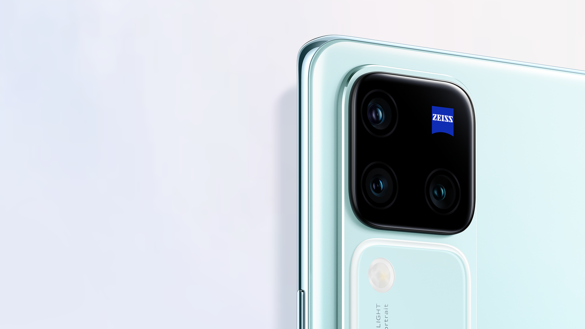 The vivo V30 Pro is announced with a battery that’s to retain 80% health after 1600 charging cycles