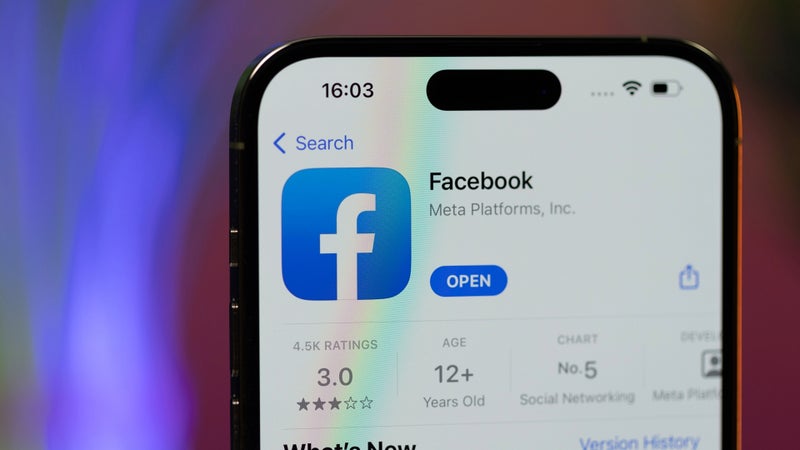 Meta's latest move could change how you get your news on Facebook in the US