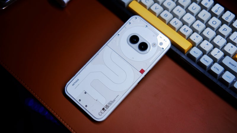 Hey, Carl Pei! The Nothing Phone 2a is too “cool” for my grandma; too “mid-range” for me