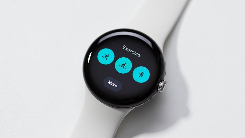 New Fitbit workout UI is now rolling out to the first-gen Pixel Watch
