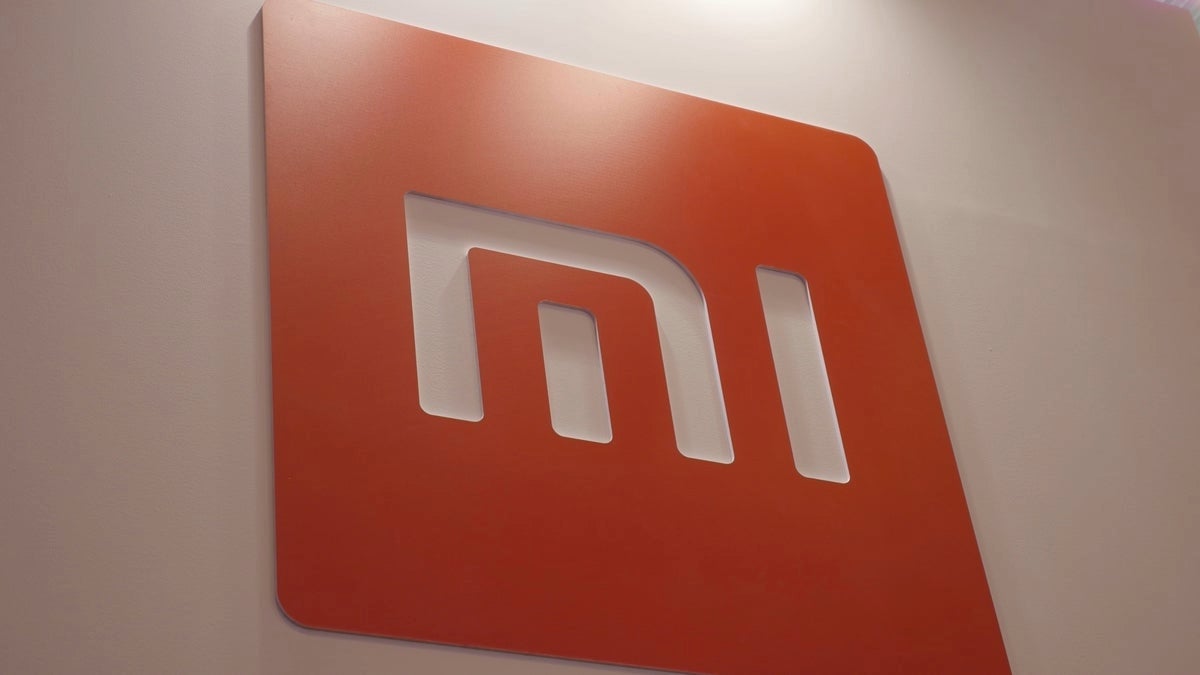 Xiaomi Mix Flip leaks suggest powerful specs and a possible launch window