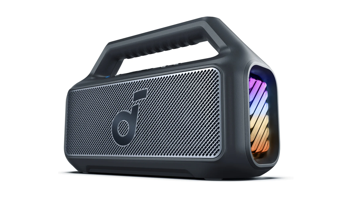 Amazon throws its first-ever discount on the hot new Soundcore Boom 2 speaker