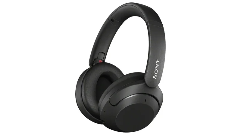 The Sony WH-XB910N are still heavily discounted on Amazon, letting you save big on bass-heavy headphones