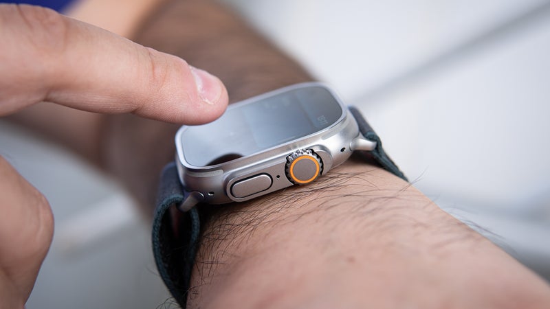 Apple reportedly acknowledges "ghost touch" bug on Apple Watch, suggests a solution