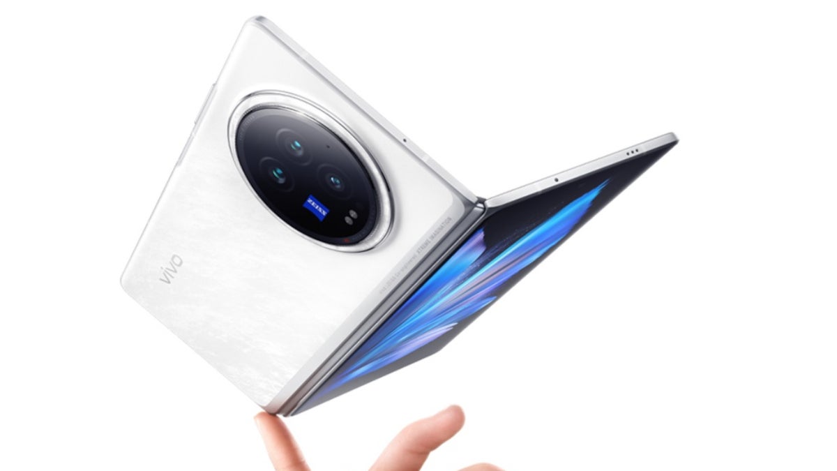 Vivo exec shares images taken by the vivo X100 Ultra's 200MP telephoto camera