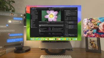 Apple Vision Pro gets two popular virtual desktop apps