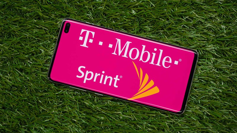 T-Mobile can't stop Verizon and AT&T users from suing in search for billions in damages