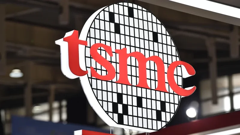 Apple secretly met with TSMC to reserve 2nm production for A-series, M-series, and new AI chips