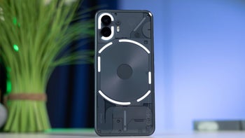 Did Nothing CEO just hint at the Phone (3) design? Mysterious new button on the side