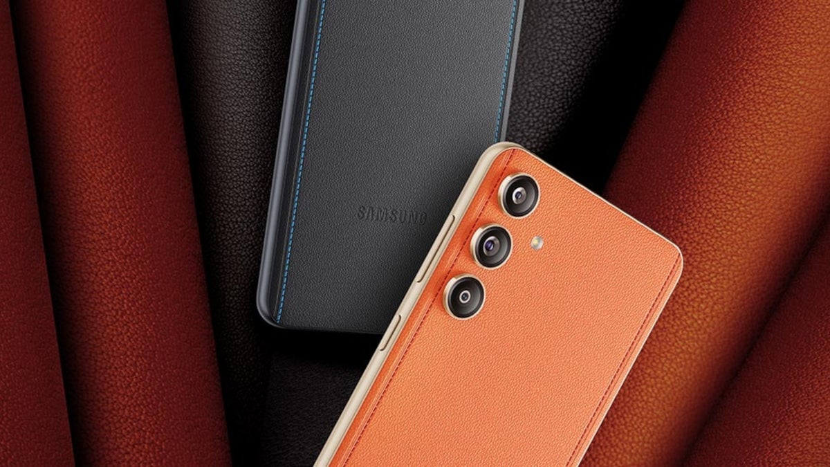 Samsung’s new F series phone finally goes official