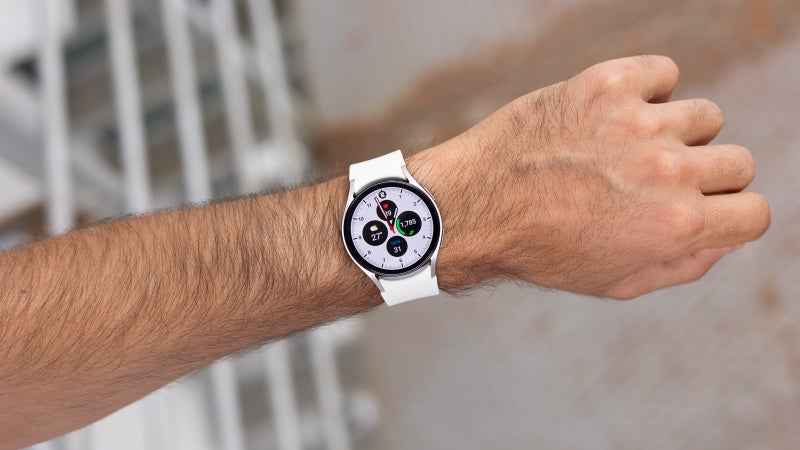 Best Buy has ALL Samsung Galaxy Watch 6 models on sale at a new record high discount of $100