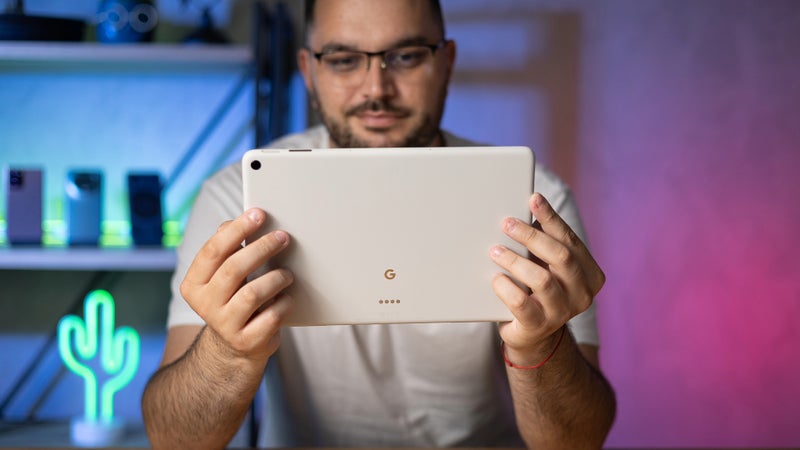 Google Pixel Tablet dips to all-time low price on Amazon Prime Day
