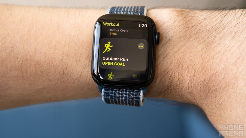 The Apple Watch SE 2 is a total Prime Day 2024 steal with or without LTE