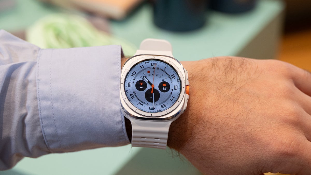 Samsung hints at expanding exclusive Galaxy Watch Ultra faces to older Galaxy Watch models