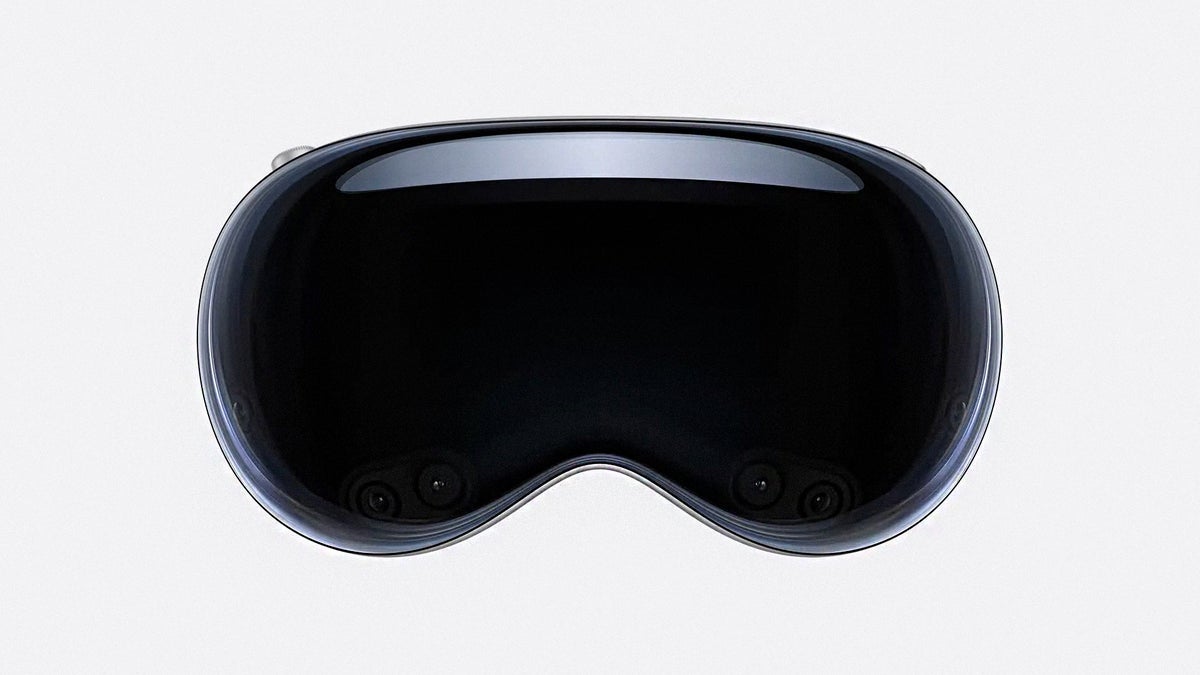 The only way this 64-year-old man could use the Vision Pro is with a brain machine, and it's amazing