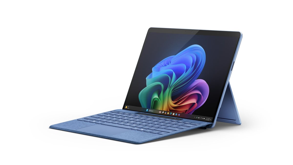 Best Buy is now selling Microsoft’s state-of-the-art new Surface Pro with a gratis keyboard