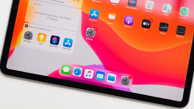 Grabbing iPad from the room is too much of a chore? Apple's robotic iPad will be for you