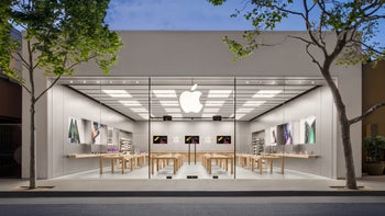 The front of an empty Apple store