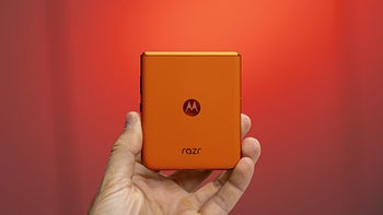 Motorola: we offer the RAZR and Apple doesn't