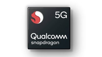 A square with the Qualcomm and Snapdragon logos is on a white background representing a Snapdragon processor.