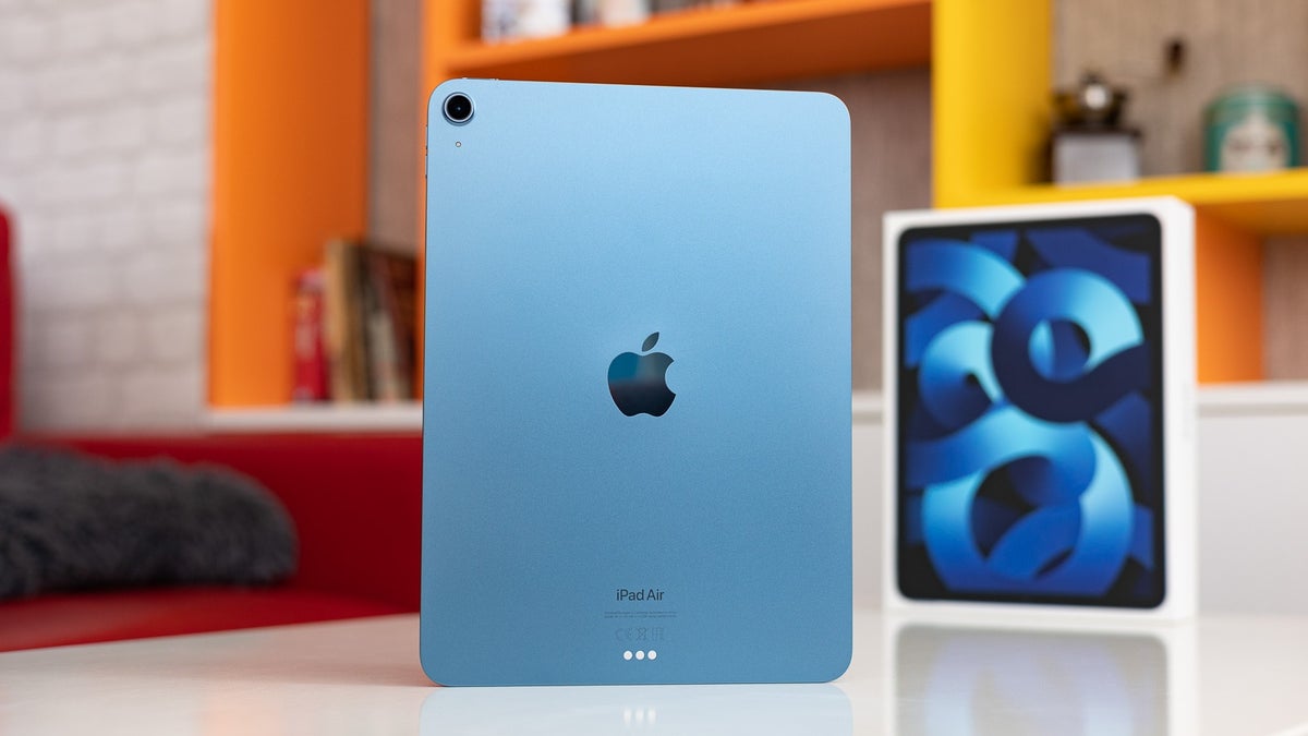 It’s incredibly easy to get Apple’s previous-gen iPad Air at an unbeatable price… if you hurry