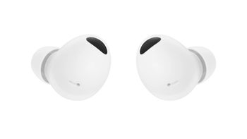 Samsung Galaxy Buds 2 Pro in white