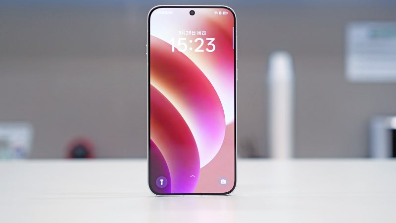 Oppo Find X8 to be first with low-light eye protection display