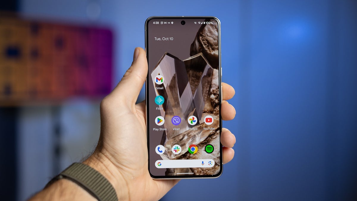 Android 15 在 Pixel 8 Pro 上引入了向后滑动手势错误，但有一个解决方法