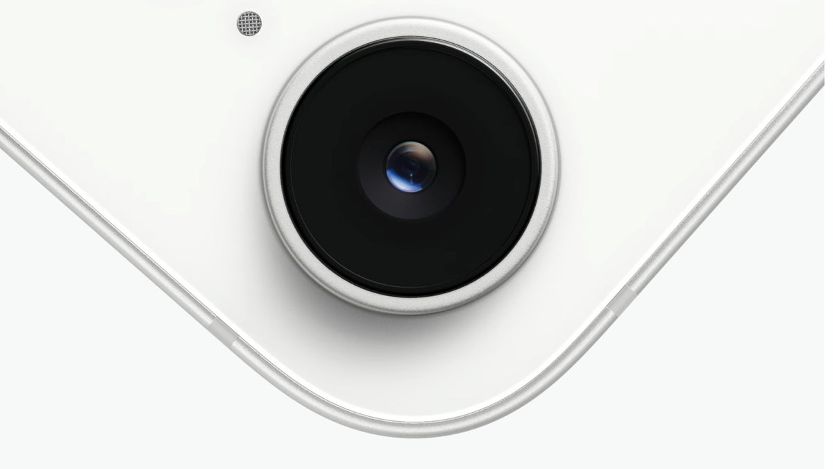 iPhone 16e camera