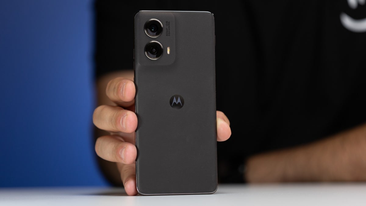 Motorola Edge (2024)