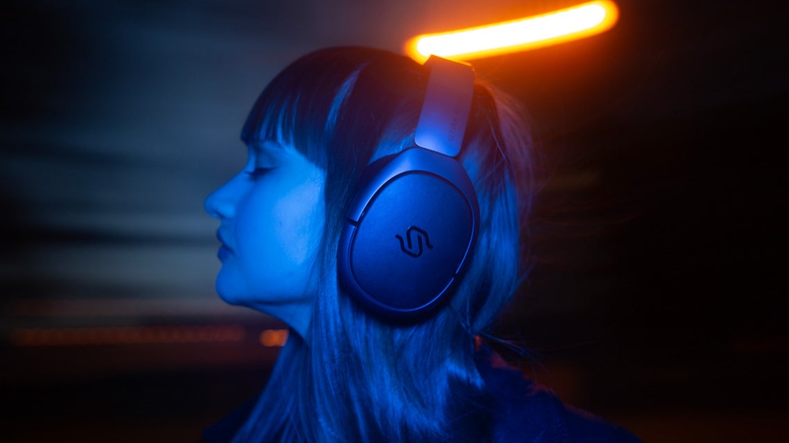 These Snapdragon powered audiophile headphones are 20% down for Black Friday