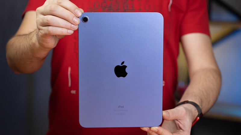 Sizzling hot Black Friday 2024 deal makes Apple's 2022 iPad cheaper than ever before