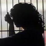 Girl tries smuggling 74 cell phones into jail, Colombian authorities find this not-so-cute