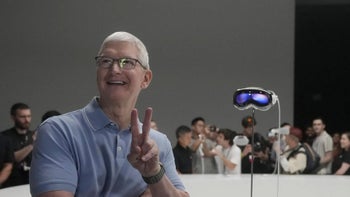 Tim Cook shares same sentiment on Vision Pro as former head of Oculus