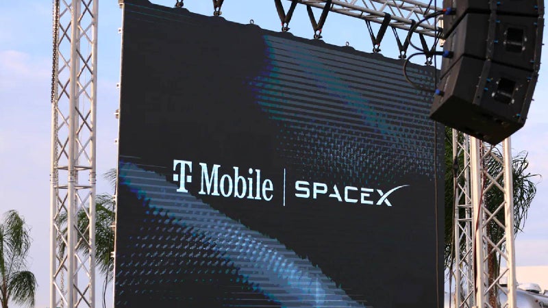 T-Mobile CEO reveals which customers will have to pay for satellite texting