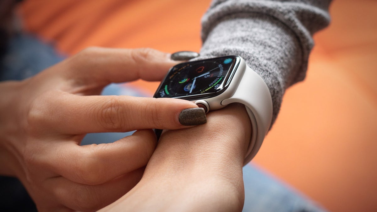 Some Apple Watch owners will share $20 million paid by Apple to settle lawsuit