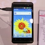 LG Optimus 3D Hands-on