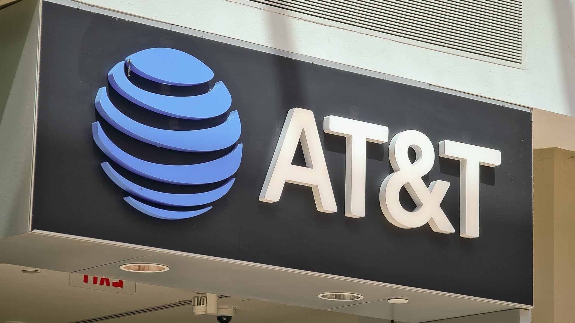 AT&T now lets you know why businesses are calling